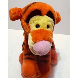 Disney World Tigger Plush Winnie the Pooh Orange Striped Sitting Stuff Animal 7"